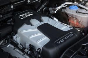 Audi SQ5 TFSI 2013 года  (NA)